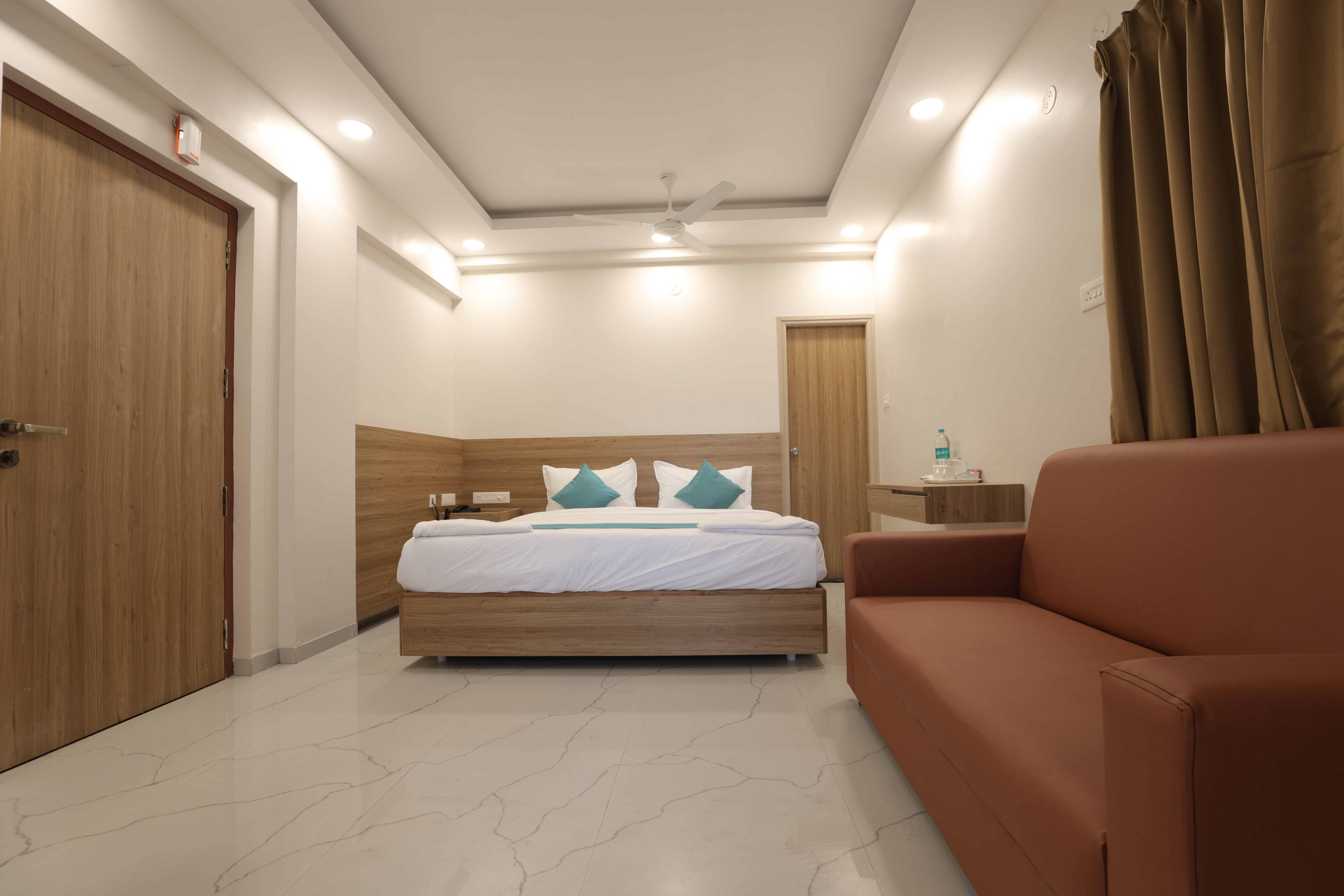 Hotels in Medavakkam